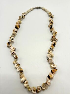 Shell Spiral Bead Necklace - Cream & Brown
